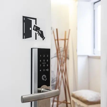 Embaixador Apartments&suites * ליסבון