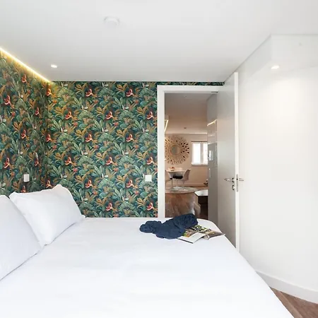 Embaixador Apartments&suites * ליסבון